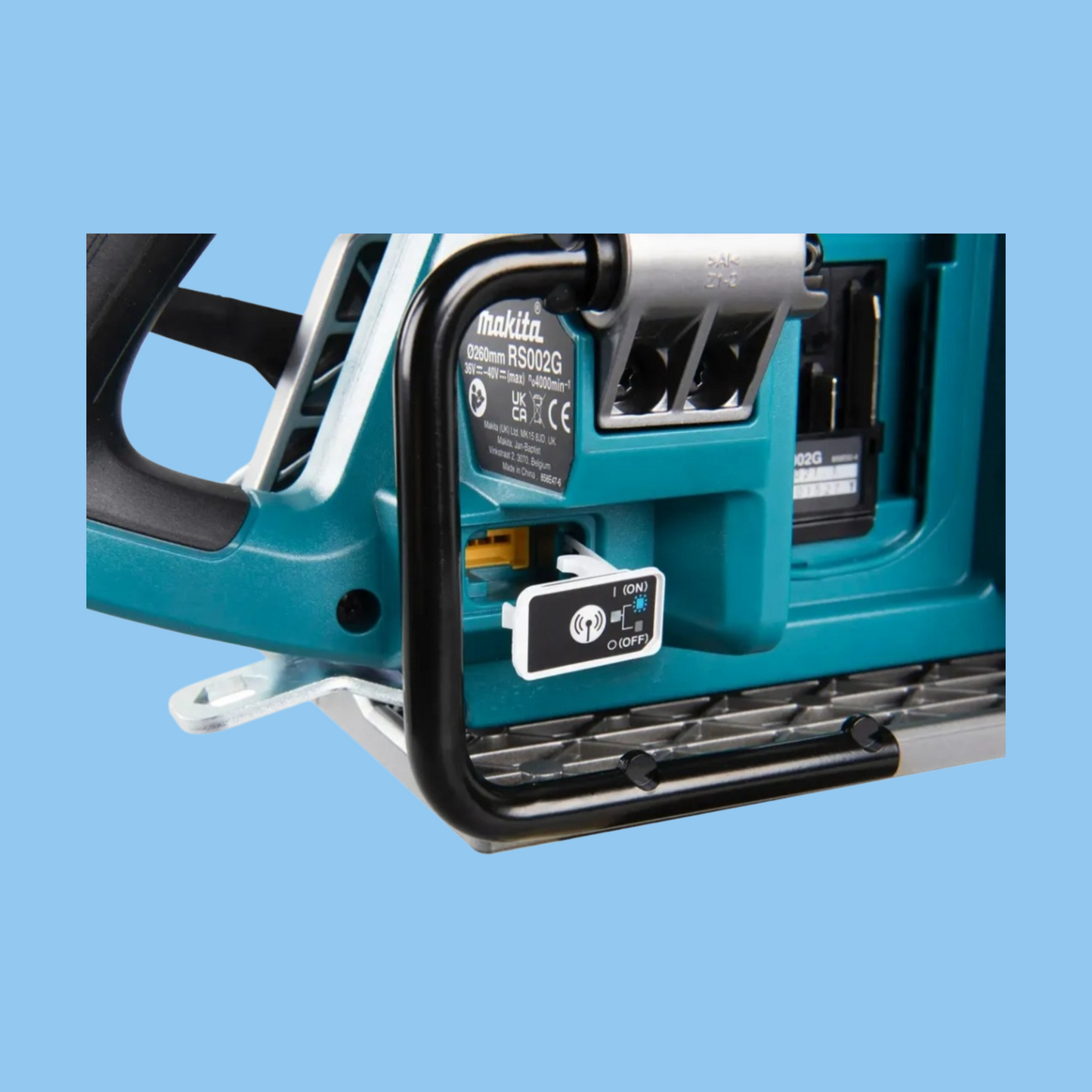 Makita Cordless Rear Handle Saw XGT, RS002GZ